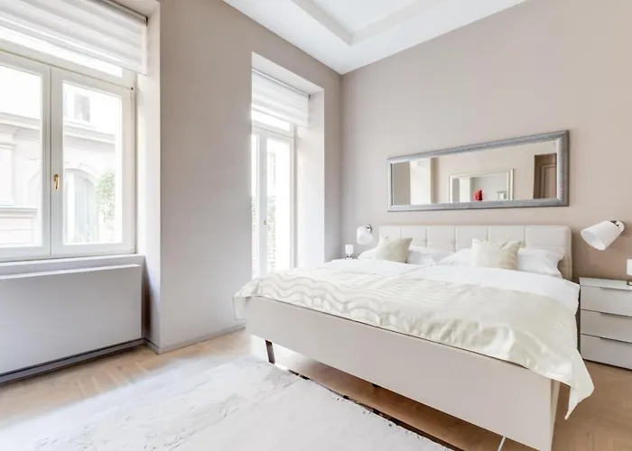 Royal Residence Apartments In The Heart Of Prague